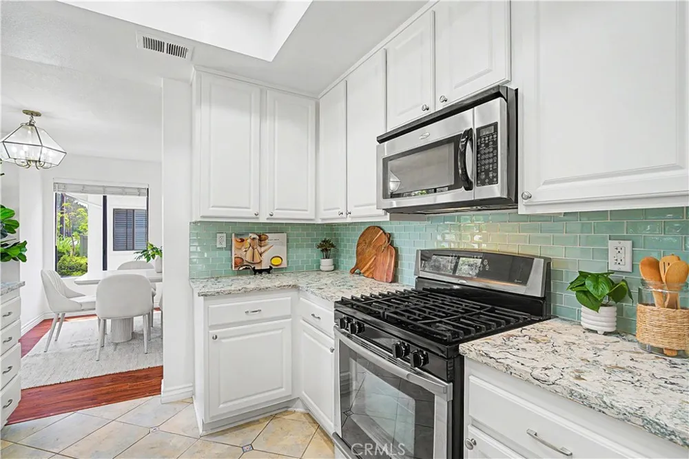 2615 Plaza Del Amo #633 Torrance, CA 90503