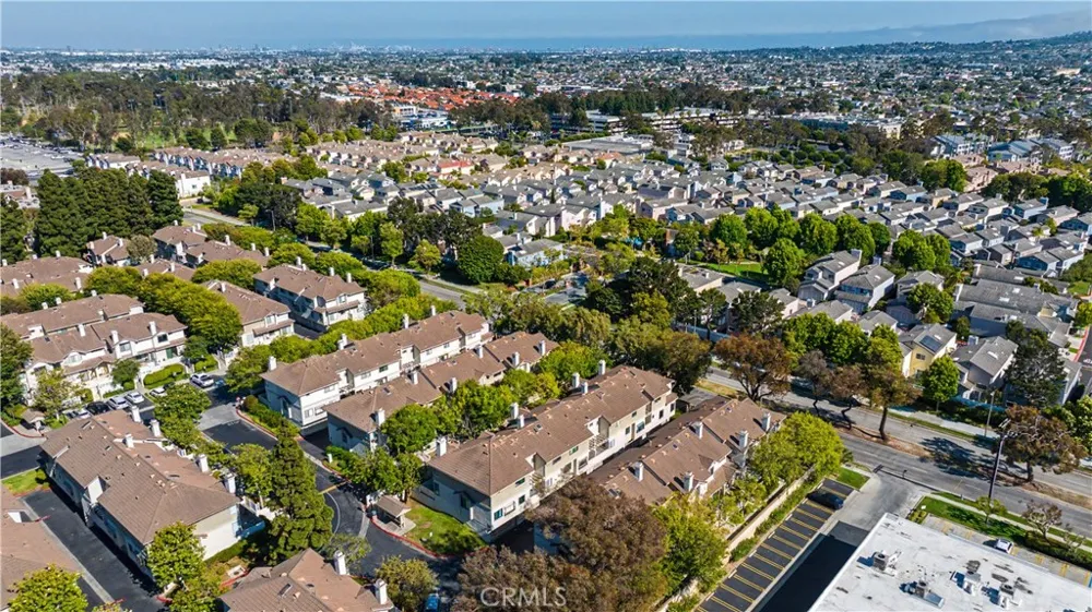 2615 Plaza Del Amo #633 Torrance, CA 90503