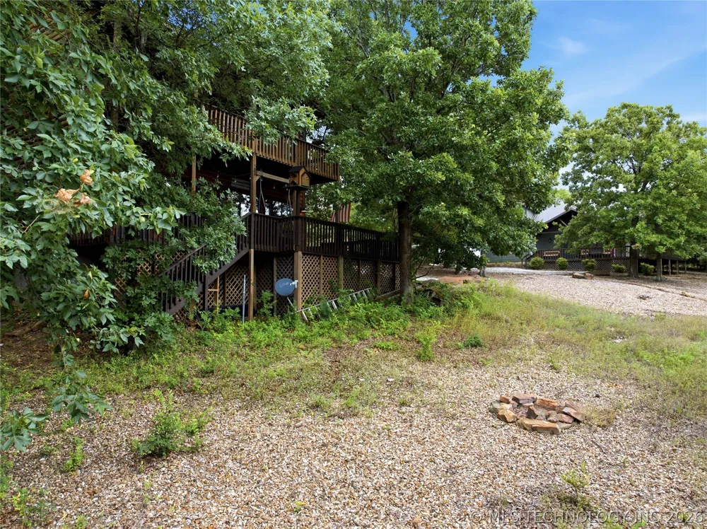 448532 E 979 Vian, OK 74962