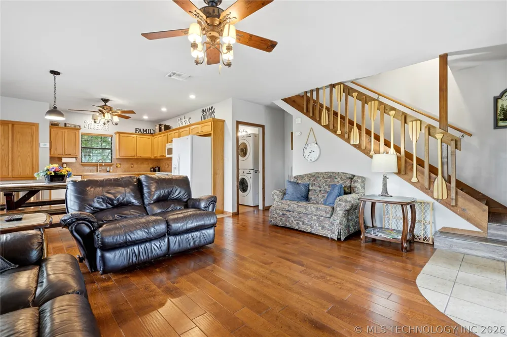 448532 E 979 Vian, OK 74962