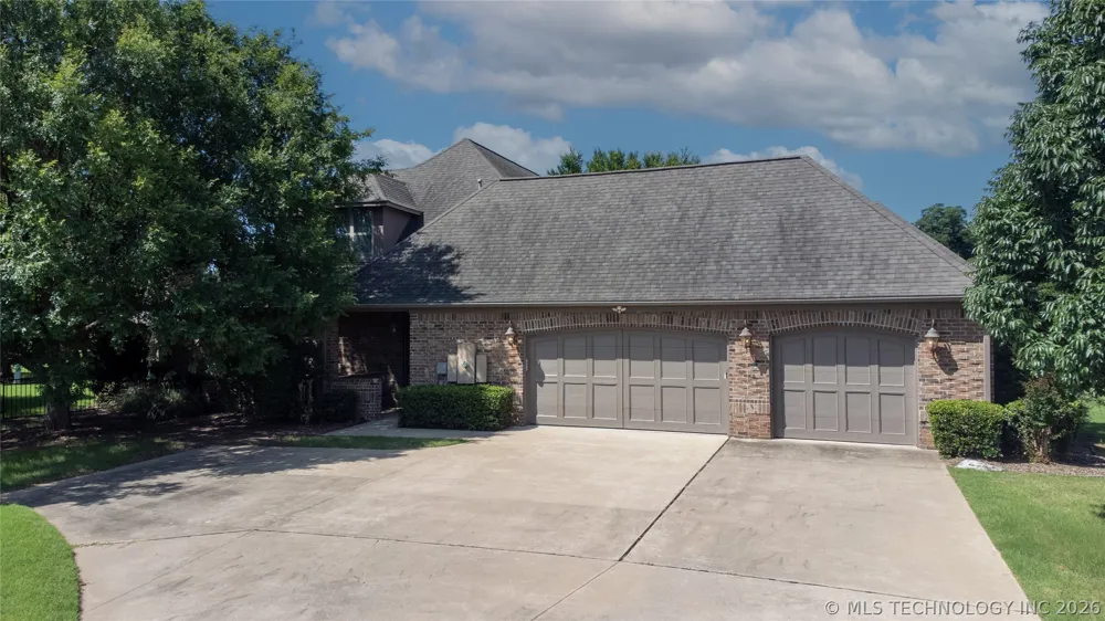 7305 S 2nd Street Broken Arrow, OK 74011