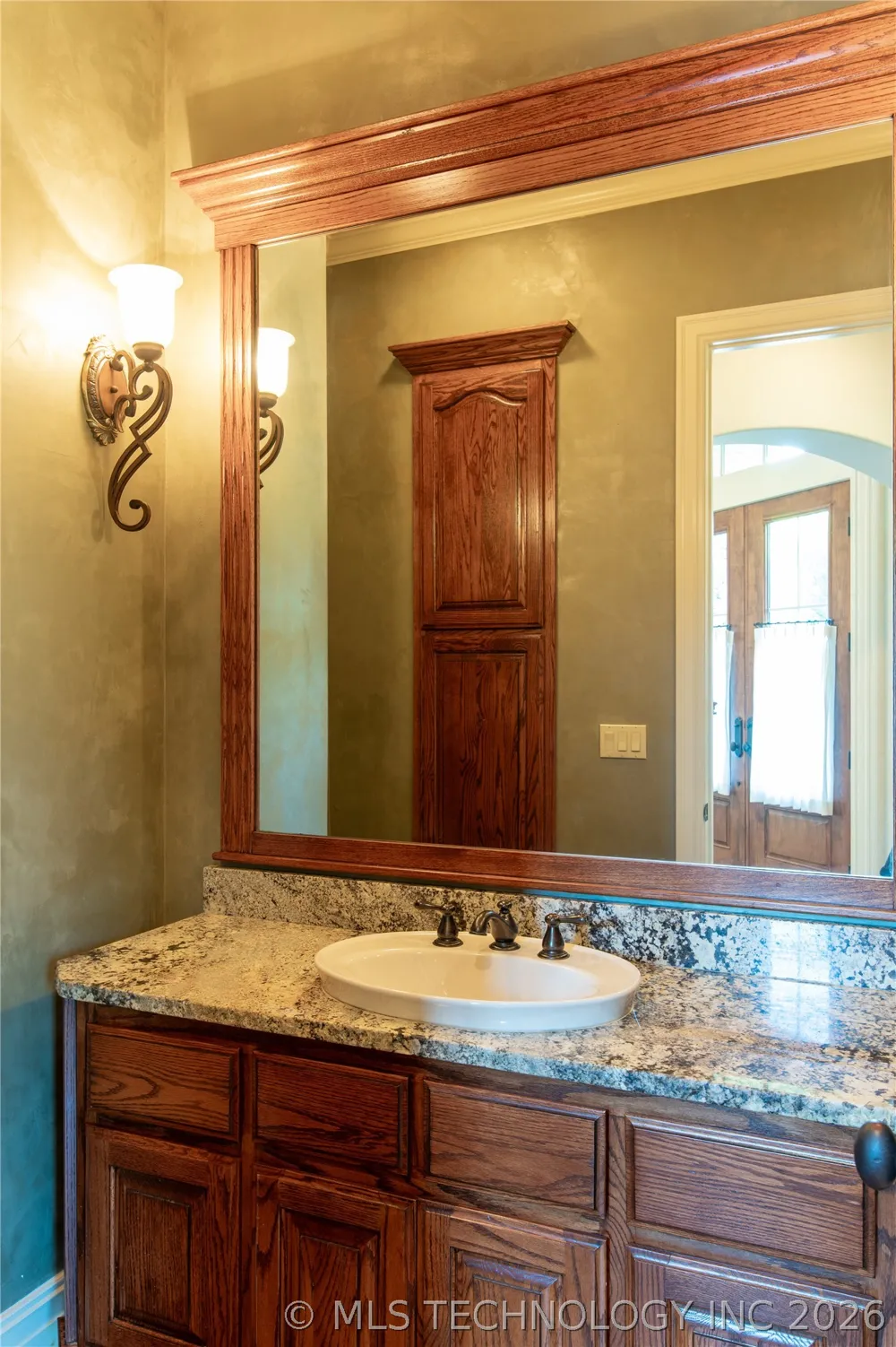 7305 S 2nd Street Broken Arrow, OK 74011