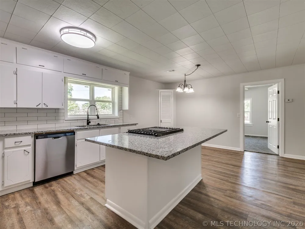 3130 W 58th Street Tulsa, OK 74107