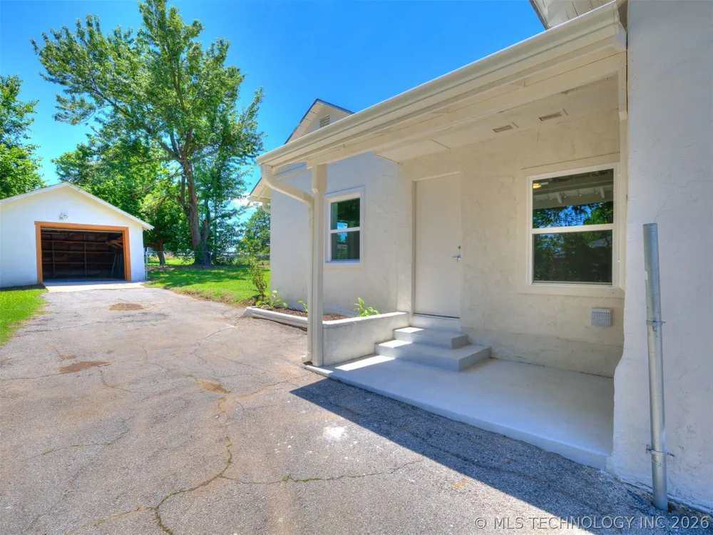 3130 W 58th Street Tulsa, OK 74107