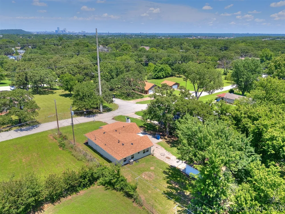 3130 W 58th Street Tulsa, OK 74107