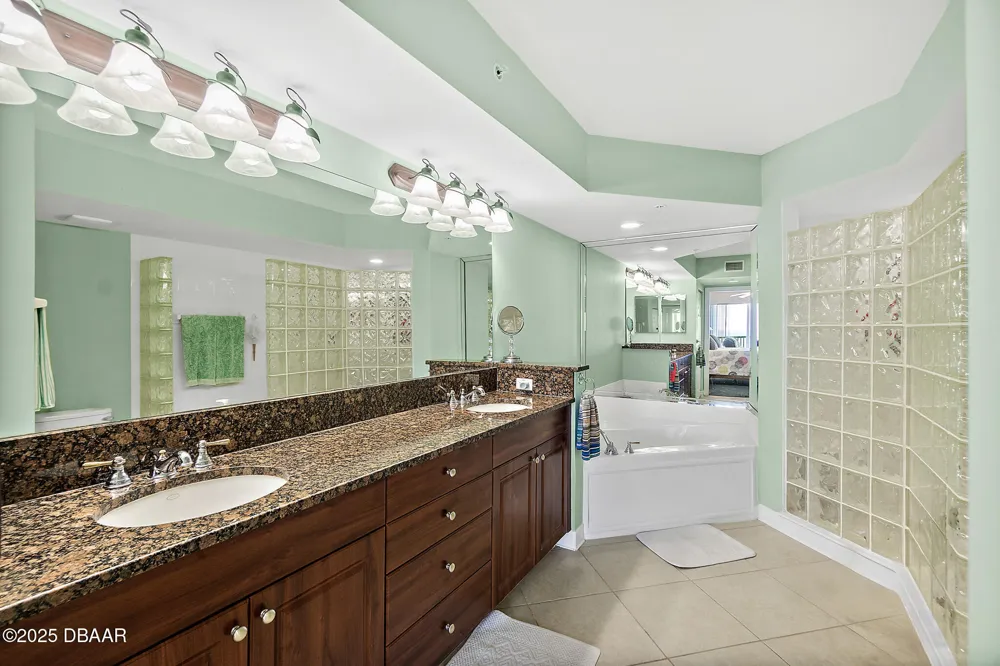 3315 S Atlantic Avenue #1605 Daytona Beach Shores, FL 32118