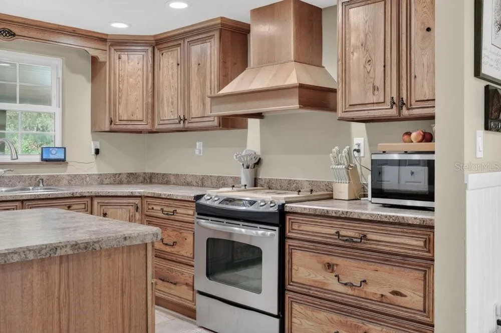 121 DAREN DRIVE Palatka, FL 32177