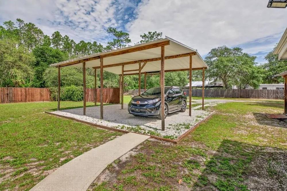 121 DAREN DRIVE Palatka, FL 32177