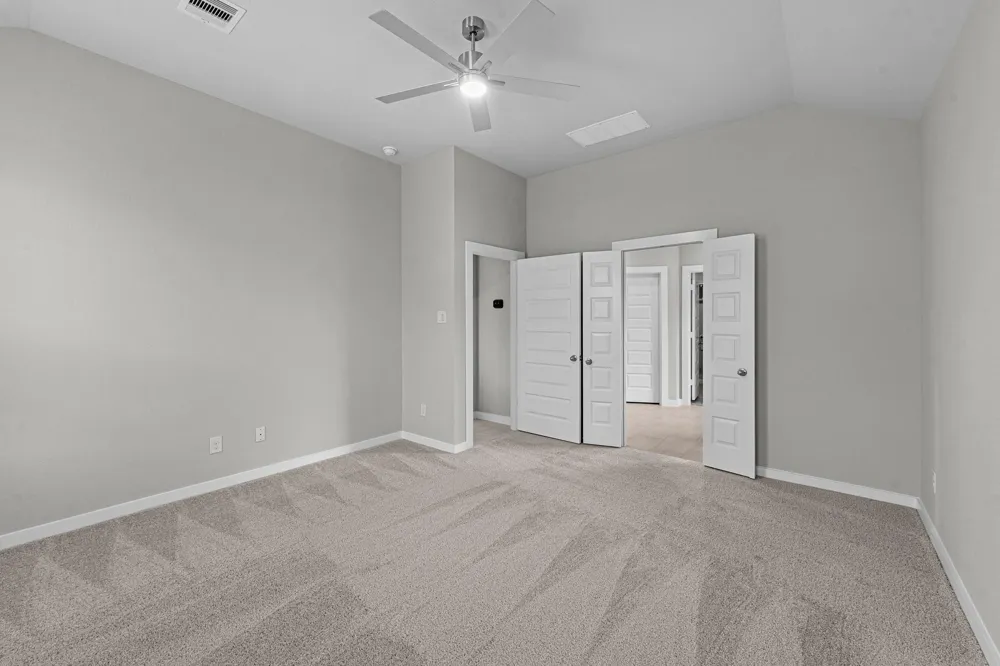 80 Shining Point Drive Waller, TX 77484