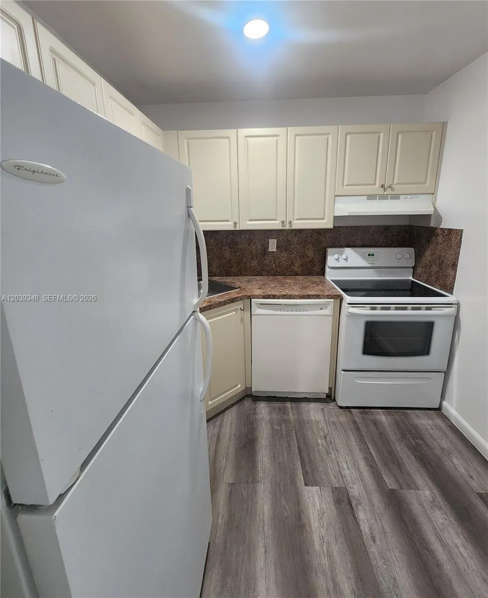 10820 SW 200th Dr #265 Cutler Bay, FL 33157