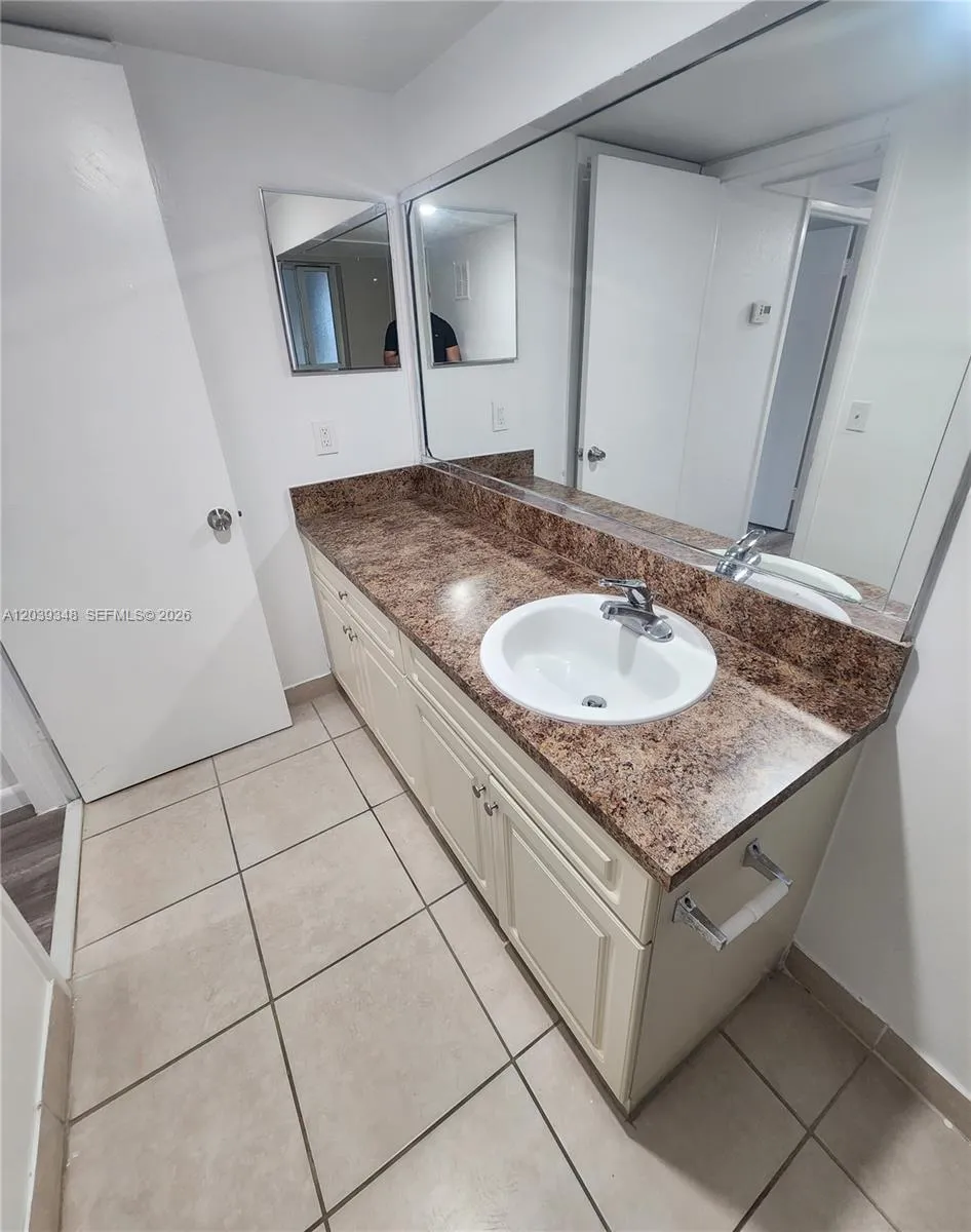 10820 SW 200th Dr #265 Cutler Bay, FL 33157
