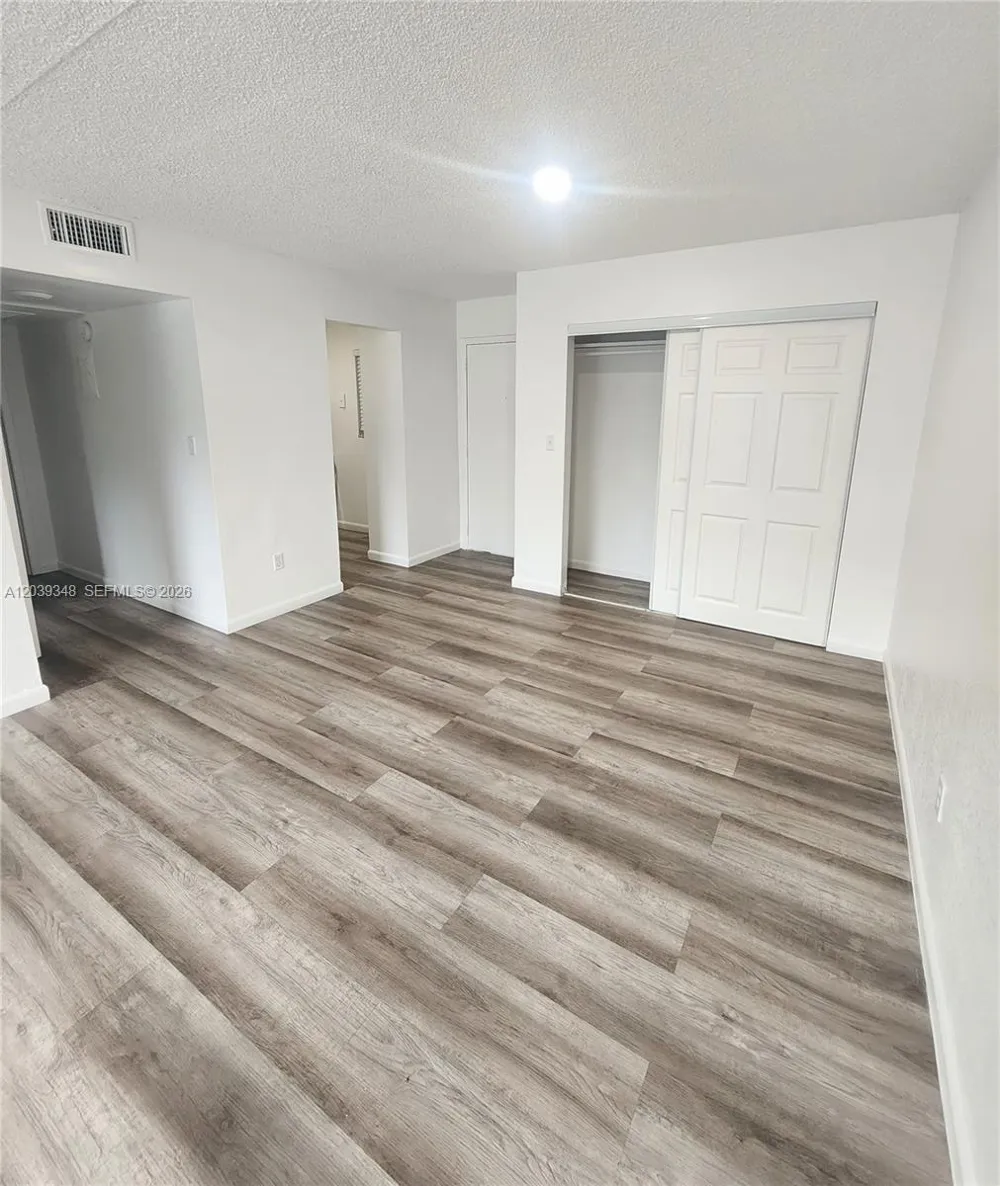 10820 SW 200th Dr #265 Cutler Bay, FL 33157
