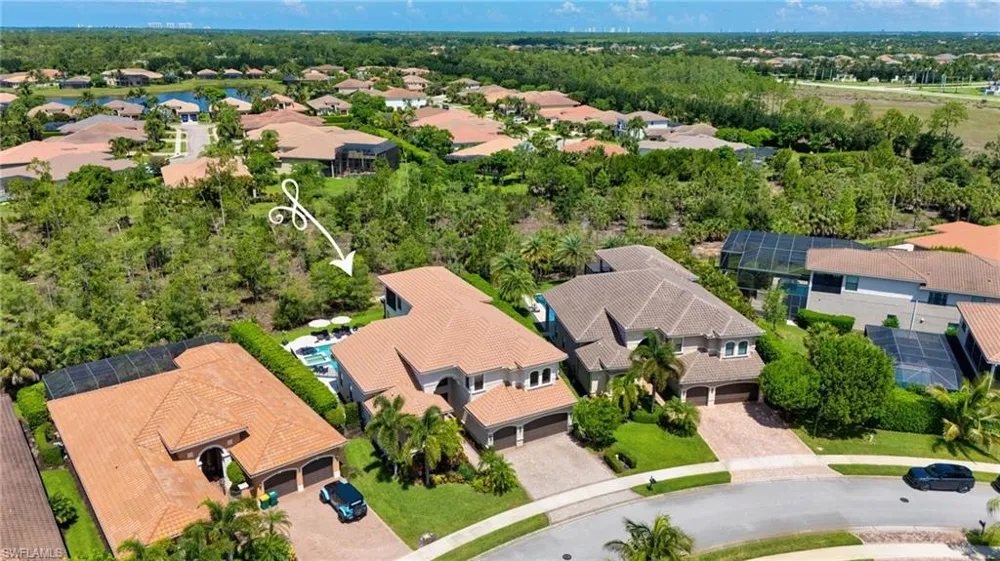 2954 Cinnamon Bay Circle Naples, FL 34119