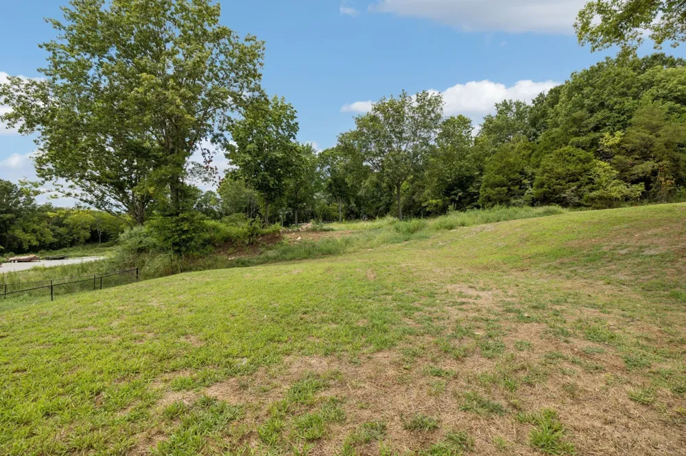 150 Alice Preston Loop Gordonsville, TN 38563