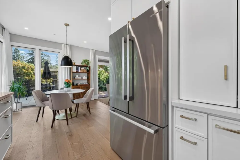1667 San Carlos Avenue #203 San Carlos, CA 94070