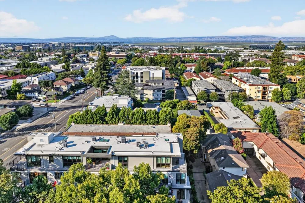1667 San Carlos Avenue #203 San Carlos, CA 94070