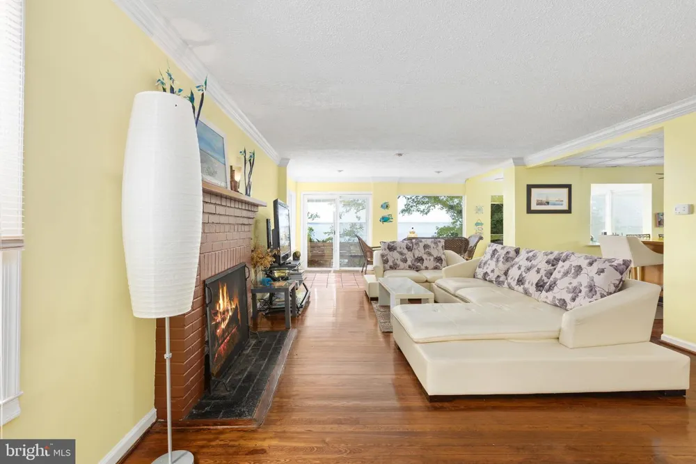20947 RIDGE ROAD Colonial Beach, VA 22443