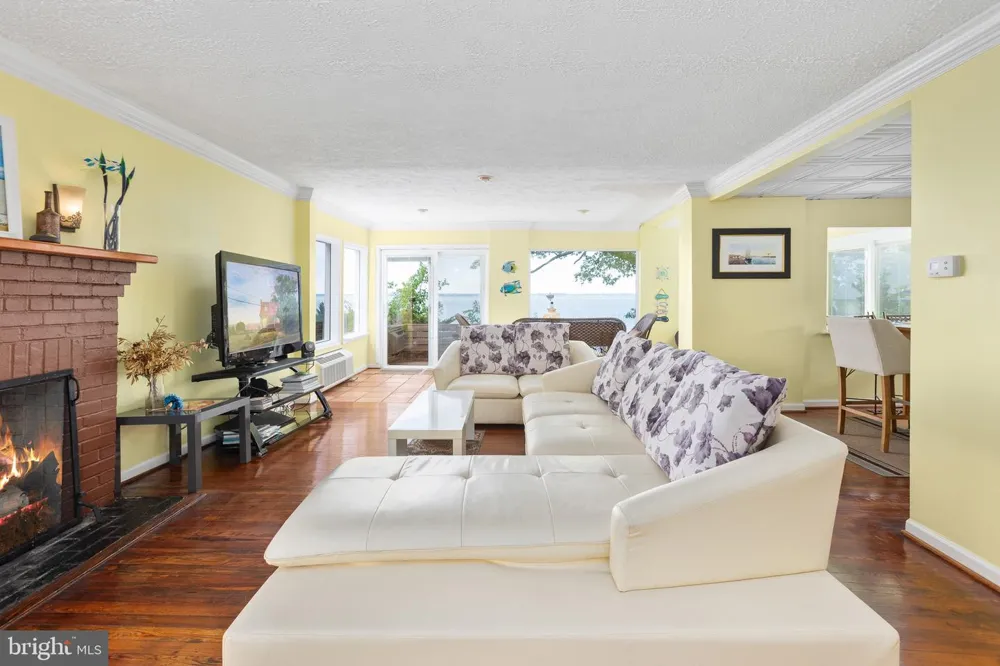 20947 RIDGE ROAD Colonial Beach, VA 22443
