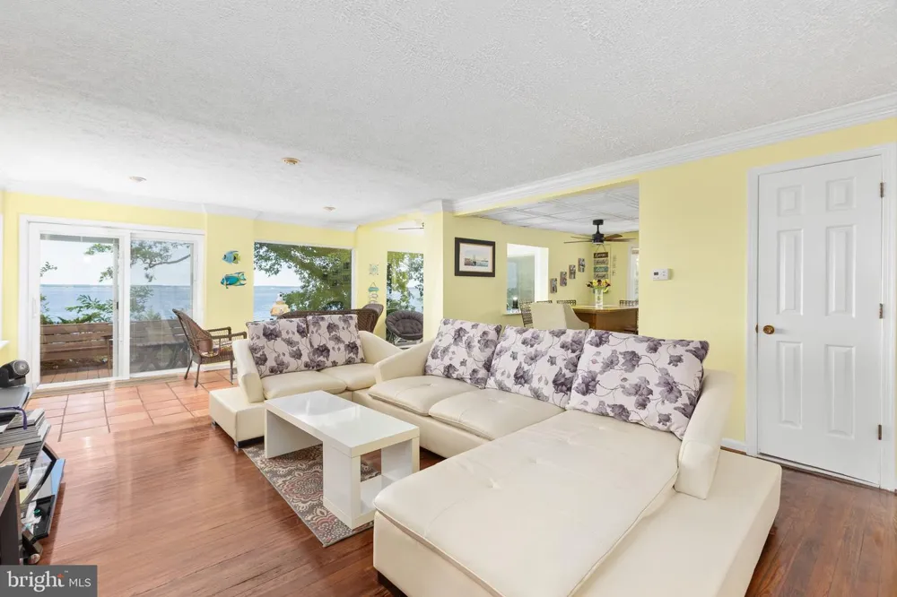 20947 RIDGE ROAD Colonial Beach, VA 22443
