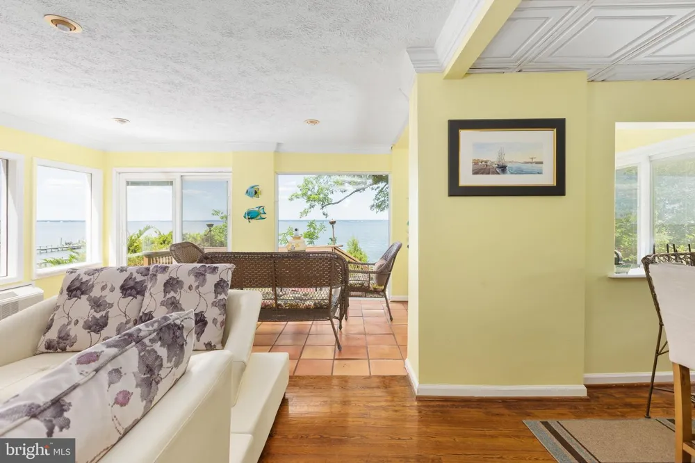 20947 RIDGE ROAD Colonial Beach, VA 22443