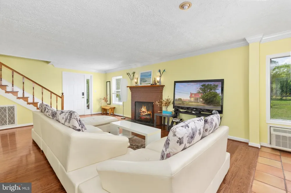 20947 RIDGE ROAD Colonial Beach, VA 22443