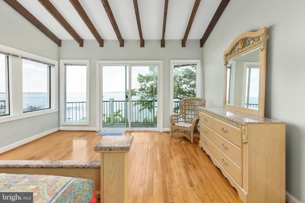 20947 RIDGE ROAD Colonial Beach, VA 22443