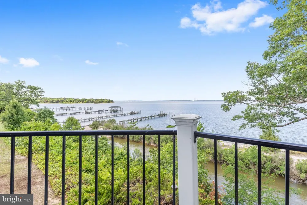 20947 RIDGE ROAD Colonial Beach, VA 22443