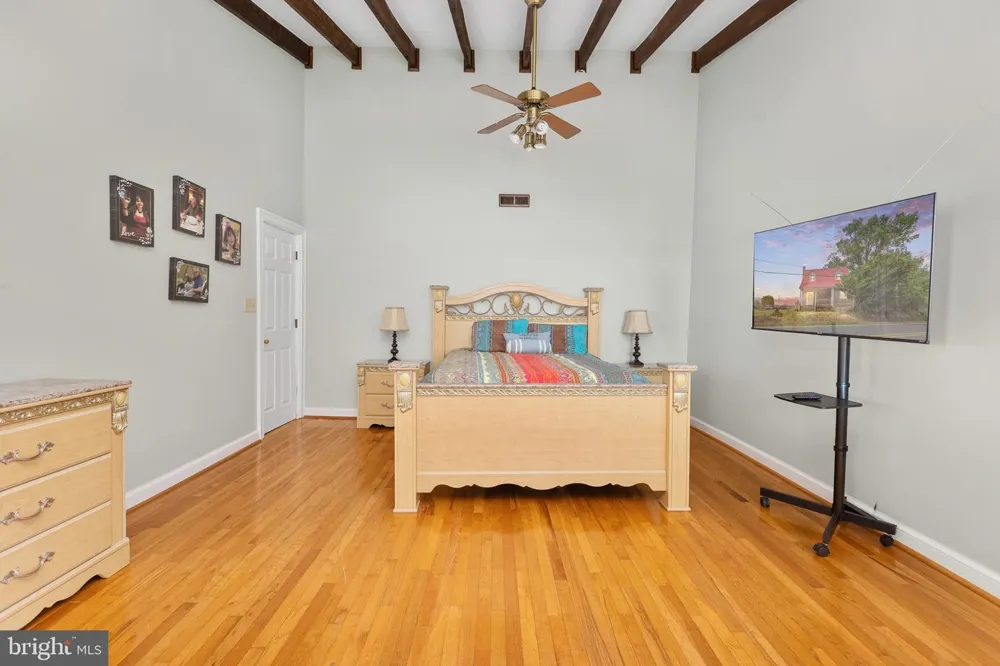 20947 RIDGE ROAD Colonial Beach, VA 22443