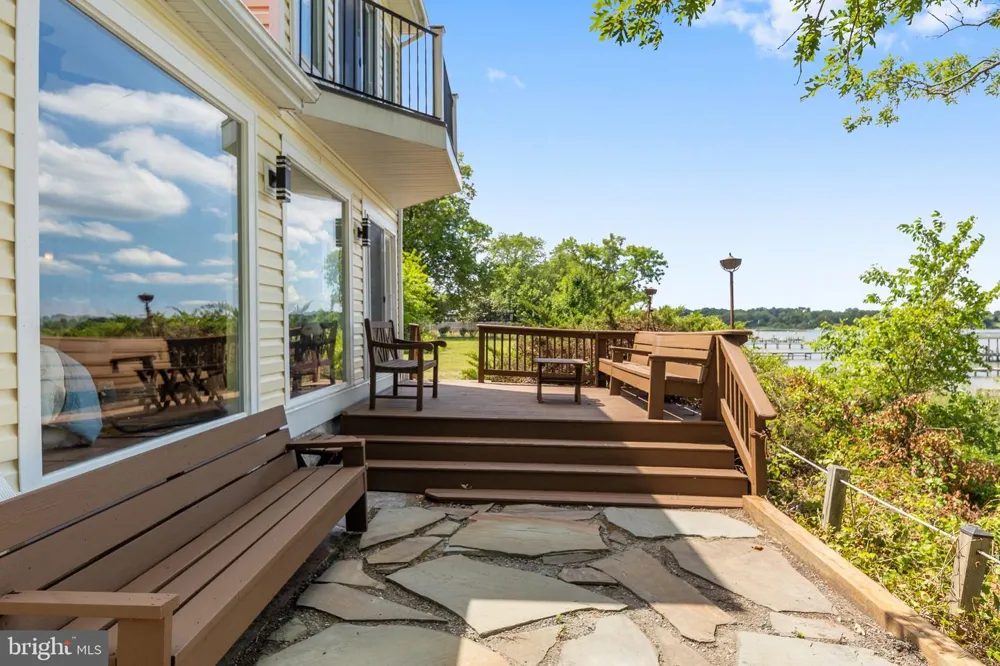 20947 RIDGE ROAD Colonial Beach, VA 22443