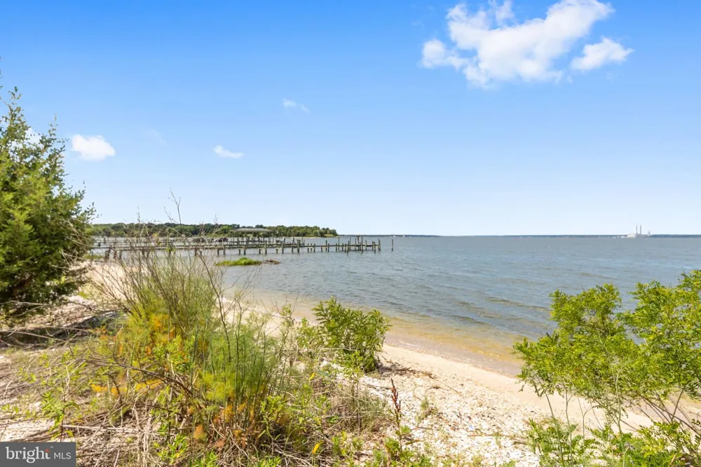 20947 RIDGE ROAD Colonial Beach, VA 22443
