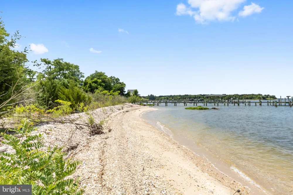 20947 RIDGE ROAD Colonial Beach, VA 22443