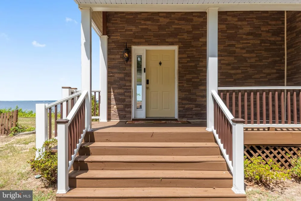 20947 RIDGE ROAD Colonial Beach, VA 22443
