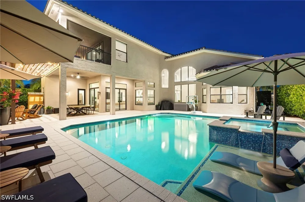 Cinnamon Bay Circle Naples, FL 34119