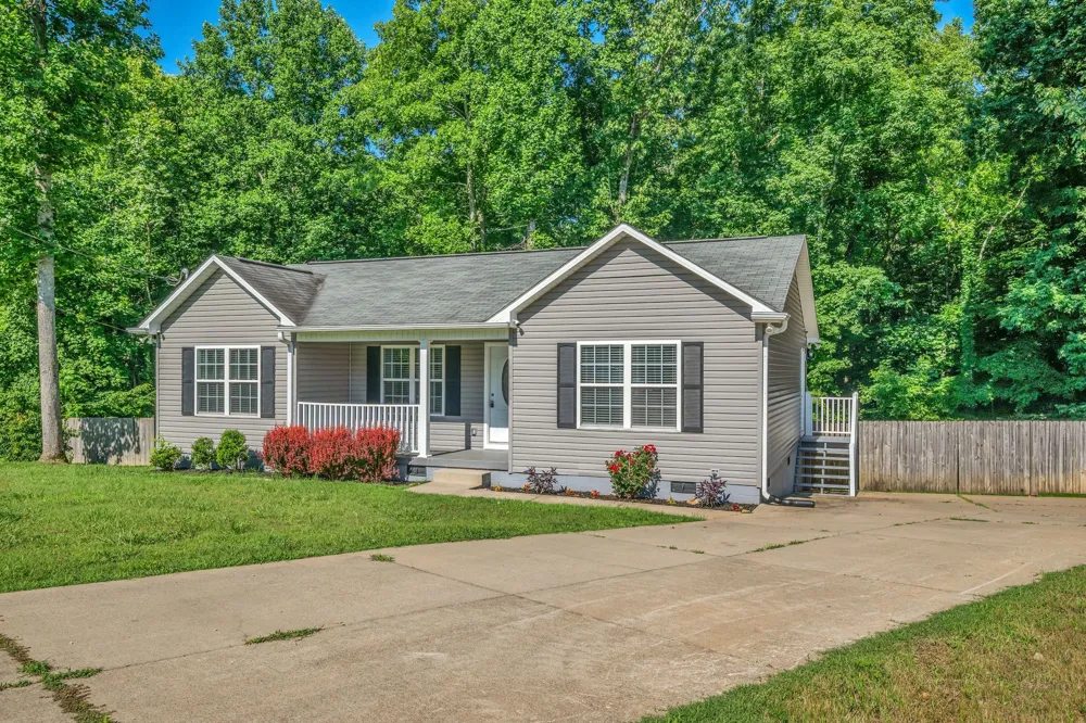 306 Twilight Ct White Bluff, TN 37187