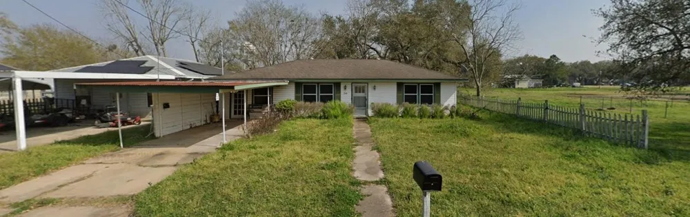 706 Cemetery Avenue Eagle Lake, TX 77434