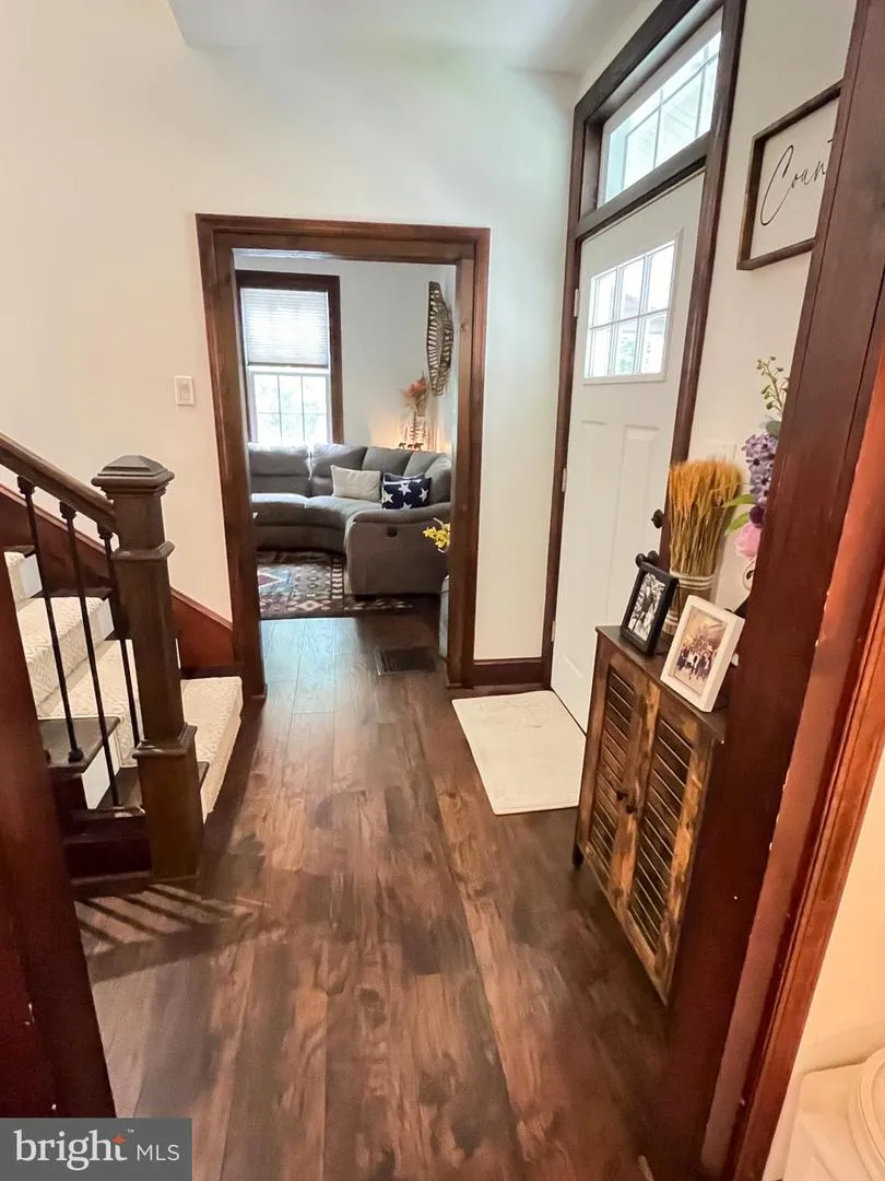 5309 LEHNENBERG ROAD Kintnersville, PA 18930