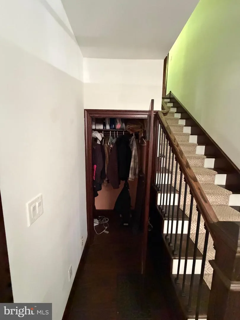 5309 LEHNENBERG ROAD Kintnersville, PA 18930
