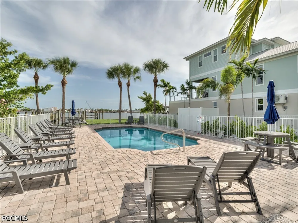 Delmar Avenue Fort Myers Beach, FL 33931