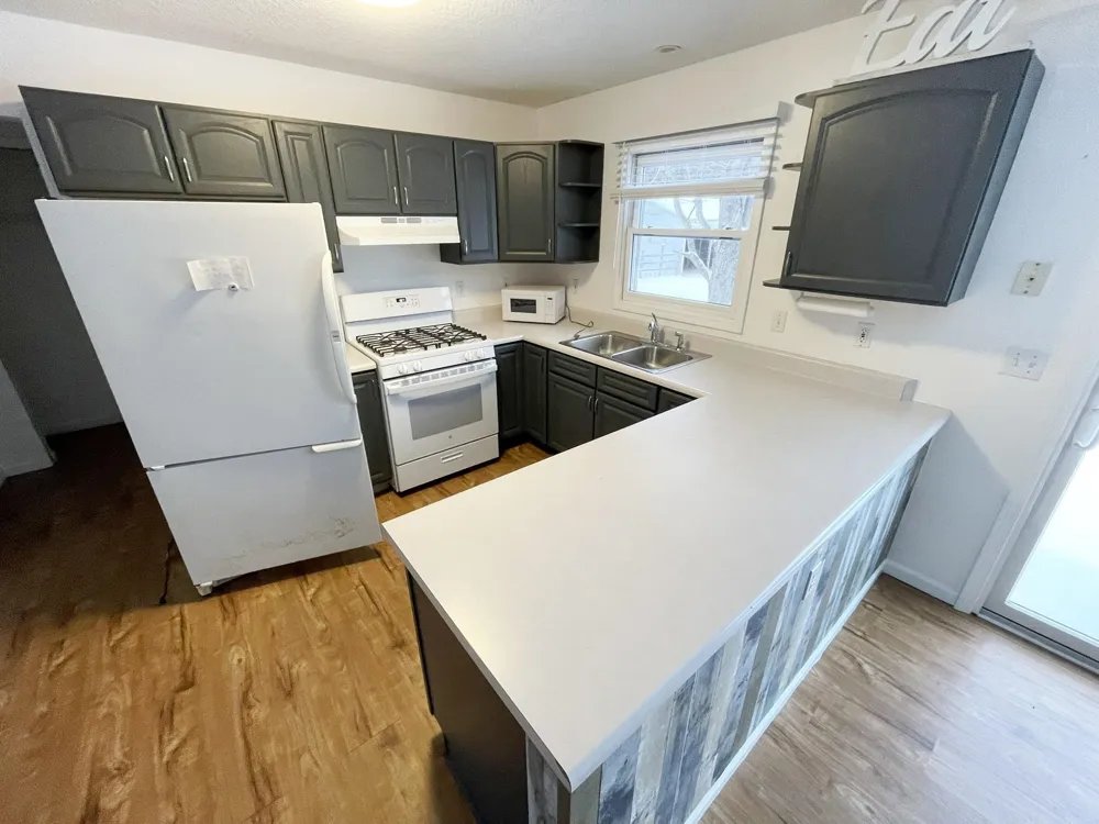 10511 Lake Of The Woods Road Custer Township, MI 49612