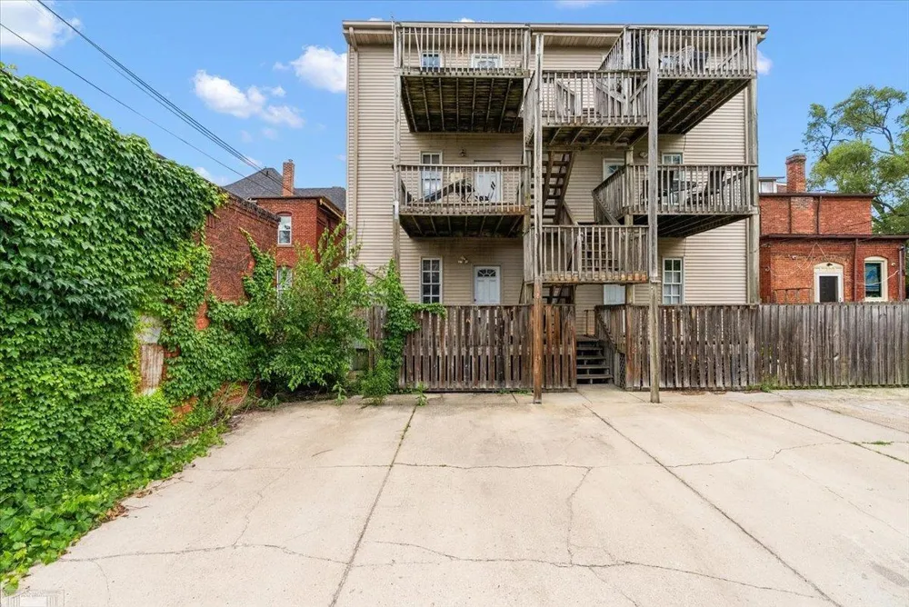 3933 Trumbull Street Detroit City, MI 48208
