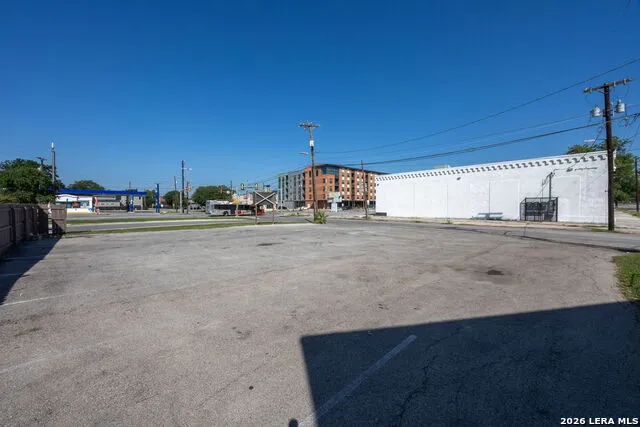 302 W Euclid San Antonio, TX 78212
