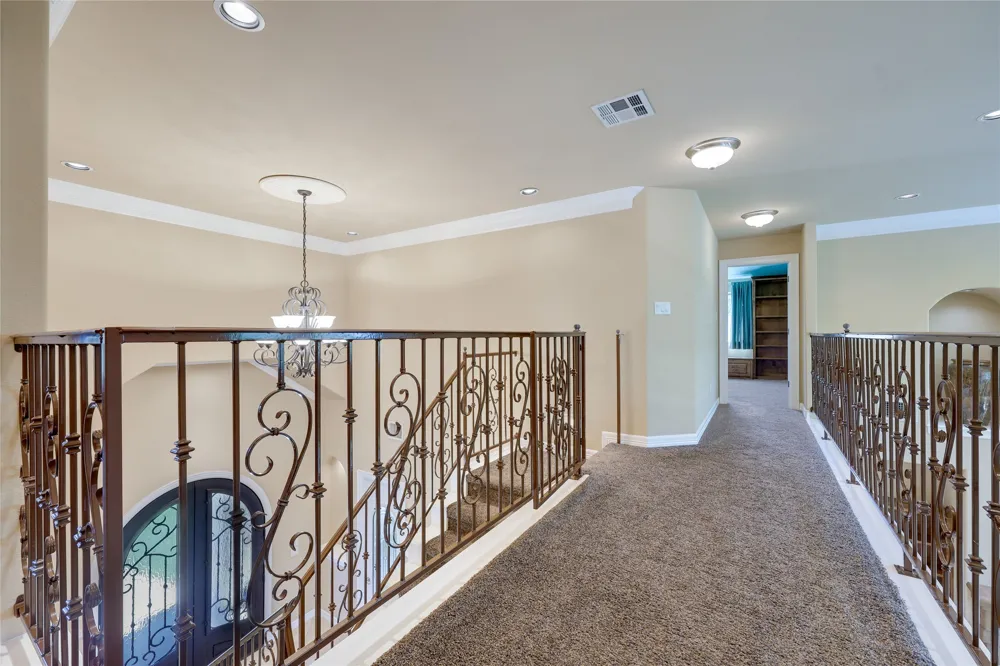 18007 Crystal Cove Jonestown, TX 78645