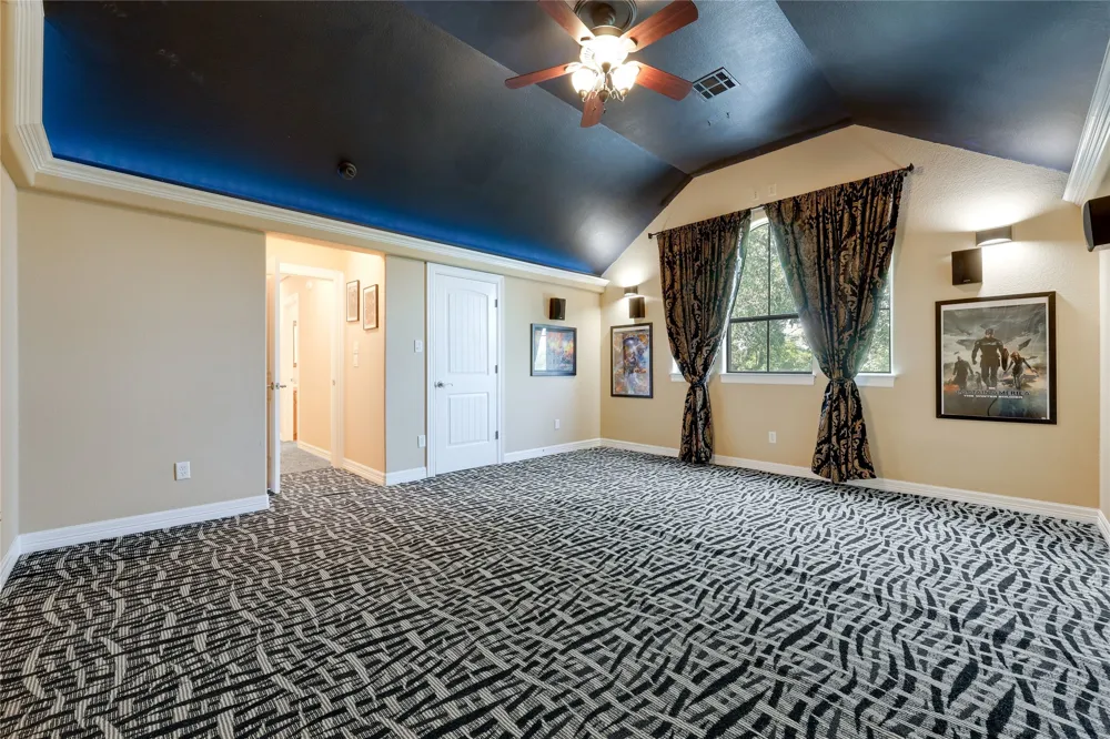 18007 Crystal Cove Jonestown, TX 78645