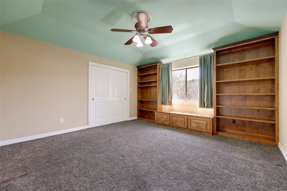 18007 Crystal Cove Jonestown, TX 78645