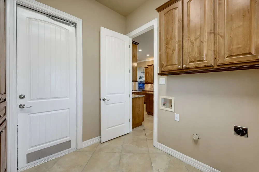18007 Crystal Cove Jonestown, TX 78645