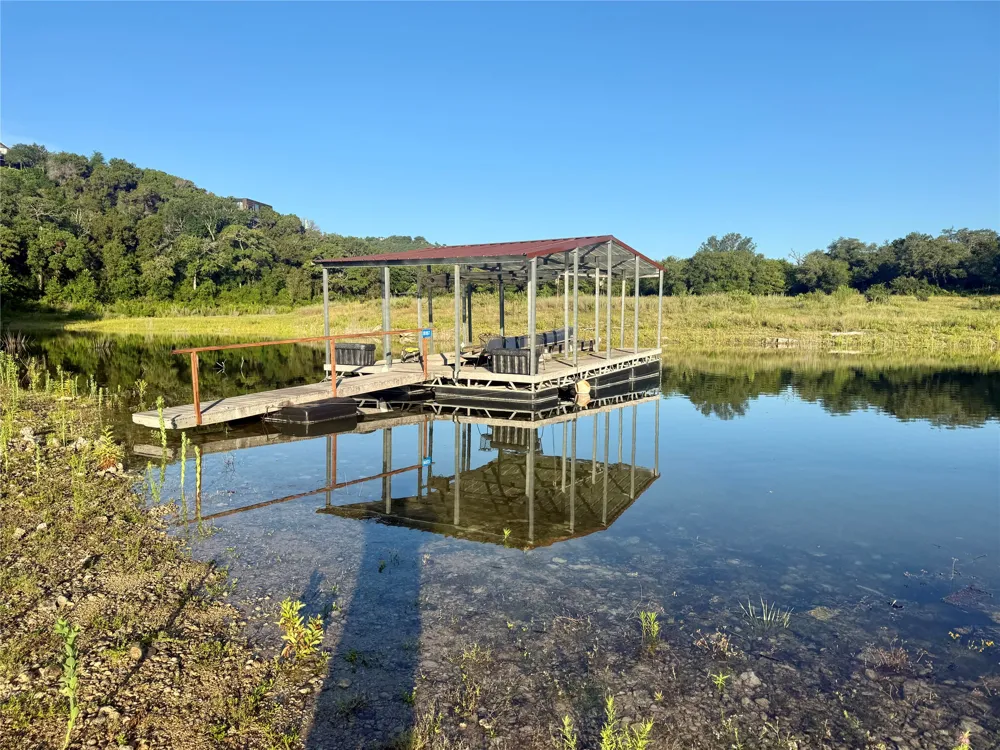 18007 Crystal Cove Jonestown, TX 78645