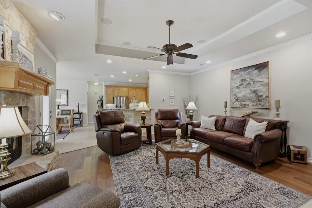 132 Birdie Drive Lipan, TX 76462