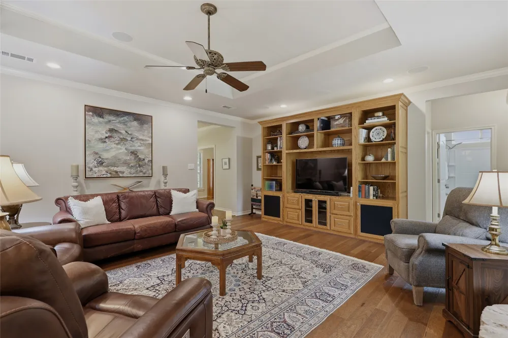 132 Birdie Drive Lipan, TX 76462