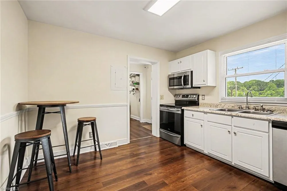 1304 Nance Street Burlington, NC 27217