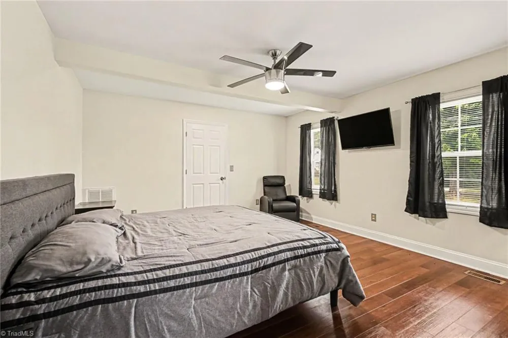 1304 Nance Street Burlington, NC 27217